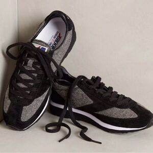 Brooks Womens Vanguard Sneakers Black Tweed